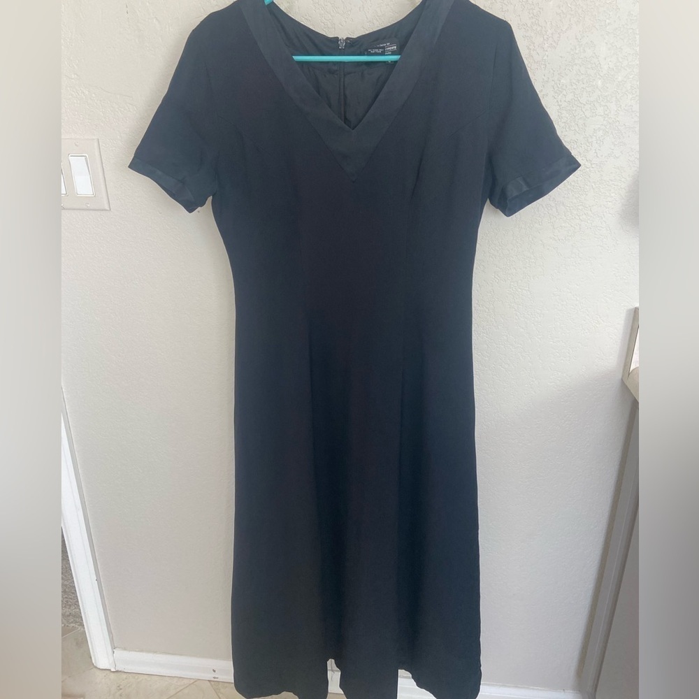 J. Peterman Black V-Neck Sheath Dress